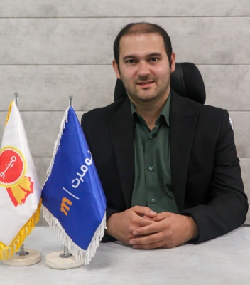 محمود سمیعی